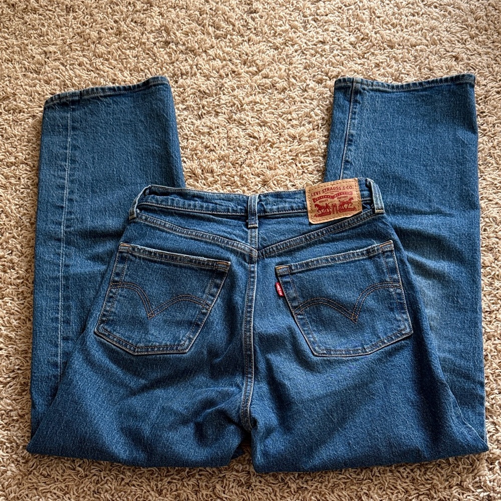 Levi's Ribcage Straight - Picture 2 of 3